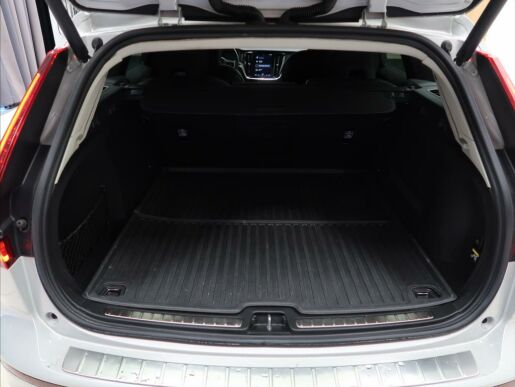 Volvo V60 2,0 D4  Momentum AUT