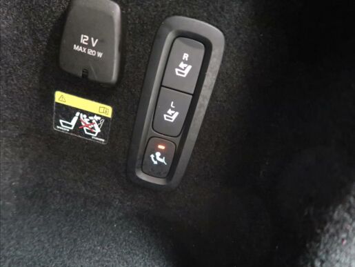 Volvo V60 2,0 D4  Momentum AUT