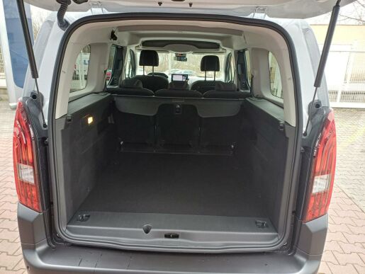 Peugeot Rifter ALLURE 1.5 BlueHDi 7 let zár.