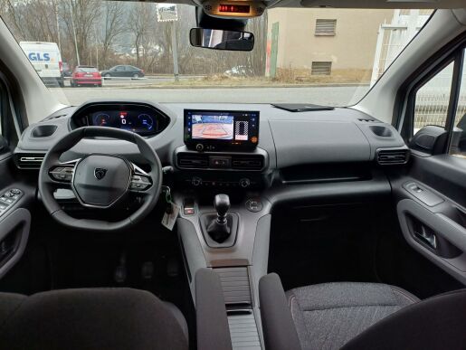 Peugeot Rifter ALLURE 1.5 BlueHDi 7 let zár.