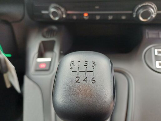 Peugeot Rifter ALLURE 1.5 BlueHDi 7 let zár.