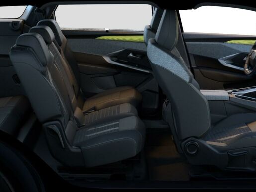 Peugeot 5008 GT Hybrid 136 e-DCS6