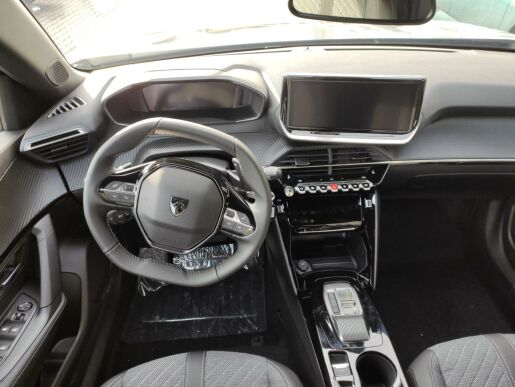 Peugeot 2008 ALLURE 1.2 136k HY AUTOMAT