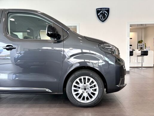 Peugeot Traveller Active L2 2.0HDi 180k, 8 míst
