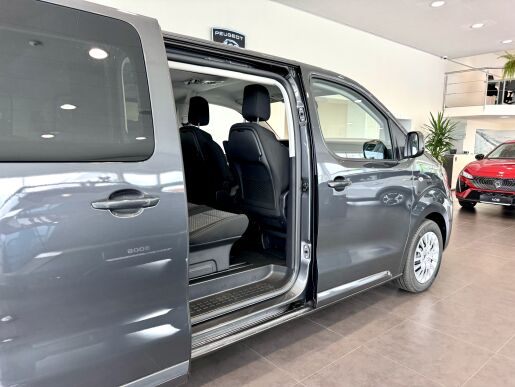 Peugeot Traveller Active L2 2.0HDi 180k, 8 míst