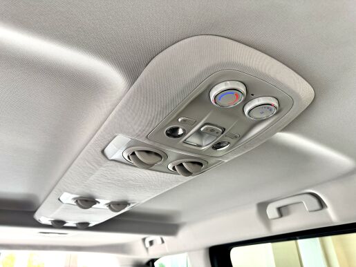 Peugeot Traveller Active L2 2.0HDi 180k, 8 míst