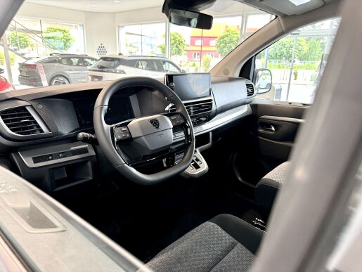 Peugeot Traveller Active L2 2.0HDi 180k, 8 míst