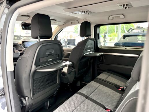 Peugeot Traveller Active L2 2.0HDi 180k, 8 míst