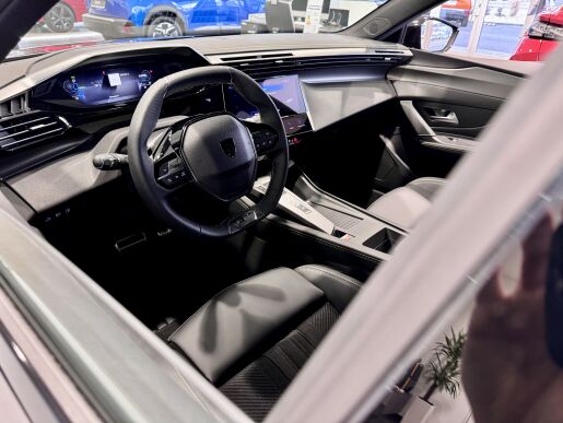 Peugeot 408 GT Hybrid, Visiopark 3, Panorama