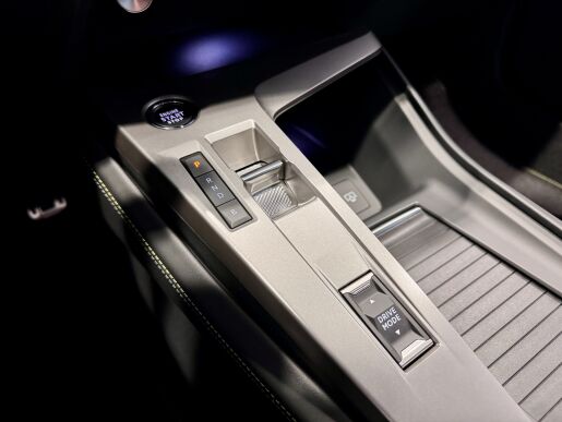 Peugeot 408 GT Hybrid, Visiopark 3, Panorama