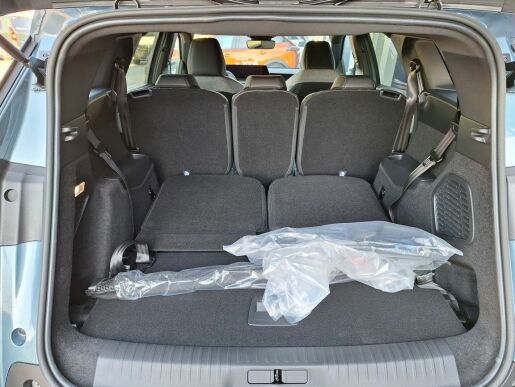 Peugeot 5008 ALLURE Hybrid 136 e-DCS6