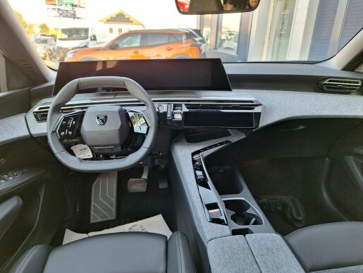 Peugeot 5008 ALLURE Hybrid 136 e-DCS6