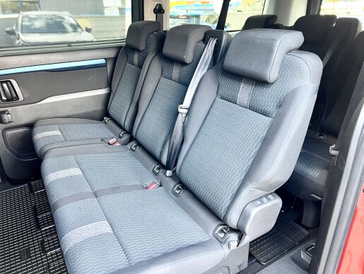 Peugeot Traveller L3, 2.0HDi, 8 míst, Tažné