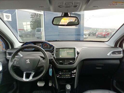 Peugeot 2008 Crossway 1.2 PureTech 110k EAT6