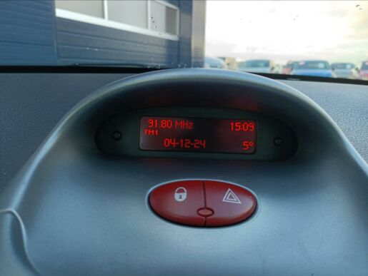 Peugeot 206 CC Quiksilver 1,6 110K man5