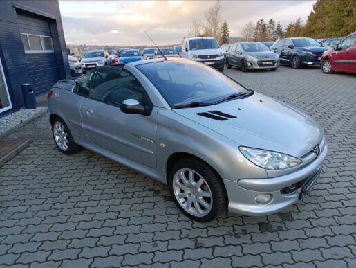 Peugeot 206 CC Quiksilver 1,6 110K man5
