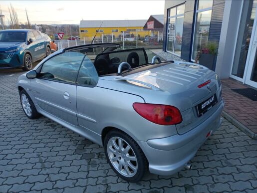 Peugeot 206 CC Quiksilver 1,6 110K man5