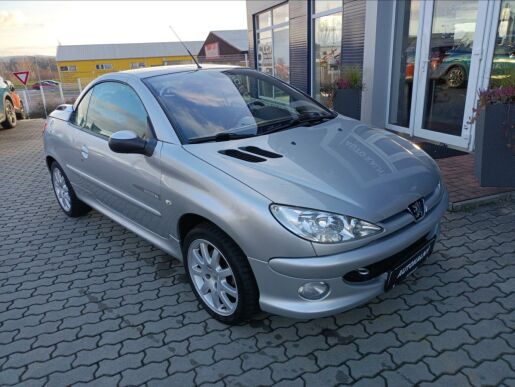 Peugeot 206 CC Quiksilver 1,6 110K man5