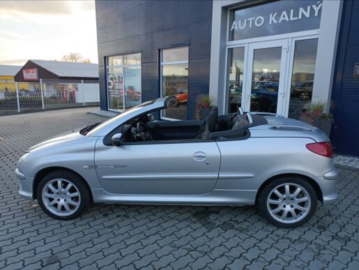 Peugeot 206 CC Quiksilver 1,6 110K man5
