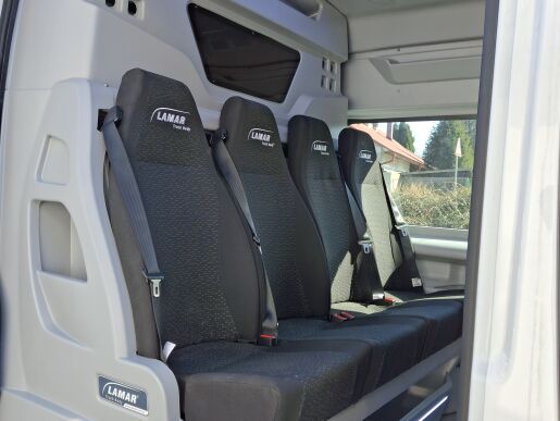 Fiat Ducato L2H2 - 7 míst Poloprosklené
