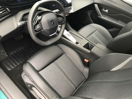 Peugeot 308 ALLURE Hybrid e-DCS6 1,2