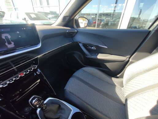 Peugeot 2008 ALLURE 1.2 100k MAN6