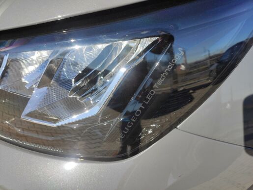 Peugeot 2008 ALLURE 1.2 100k MAN6