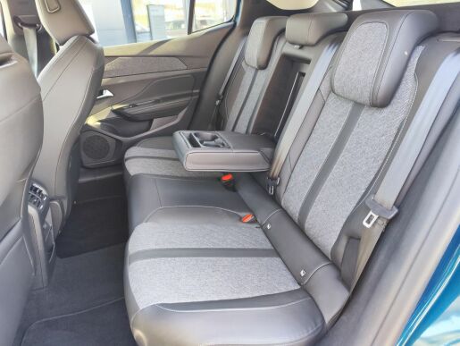 Peugeot 408 1.2 Puretech/96kW ALLURE PACK
