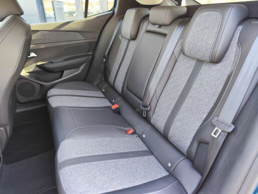 Peugeot 408 1.2 Puretech/96kW ALLURE PACK