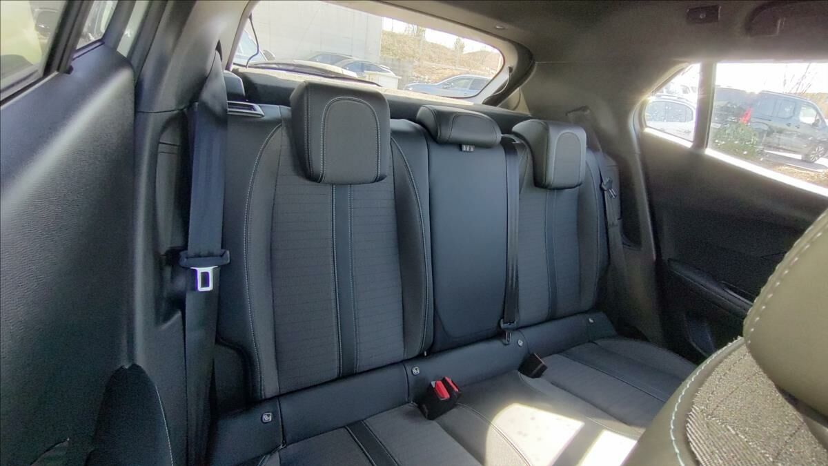 Foto vozidla Peugeot 2008 4