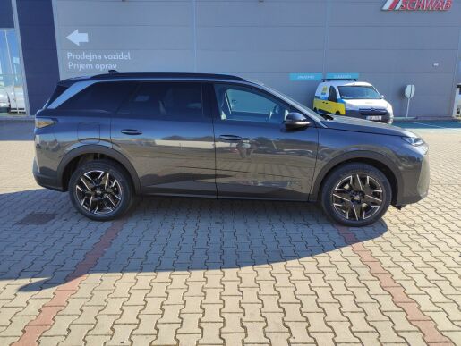 Peugeot 5008 ALLURE Hybrid 136 e-AUT6 NAVI