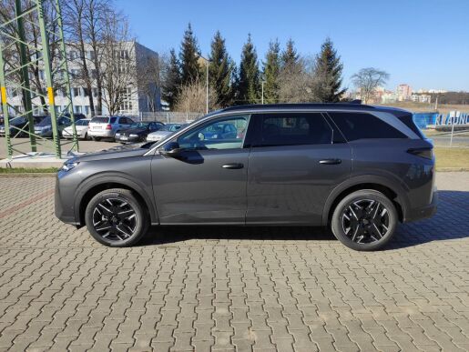 Peugeot 5008 ALLURE Hybrid 136 e-AUT6 NAVI