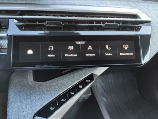 Peugeot 5008 ALLURE Hybrid 136 e-AUT6 NAVI