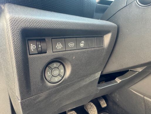 Citroën C4 Feel Pack 1.2 PureTech 130k MAN6 Předváděcí 06/2021