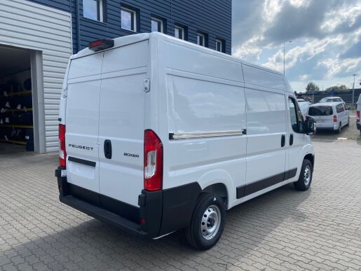 Peugeot Boxer 3300 L2H2 120k MAN6 - ZÁRUKA DO 200.000KM ZDARMA - 4059