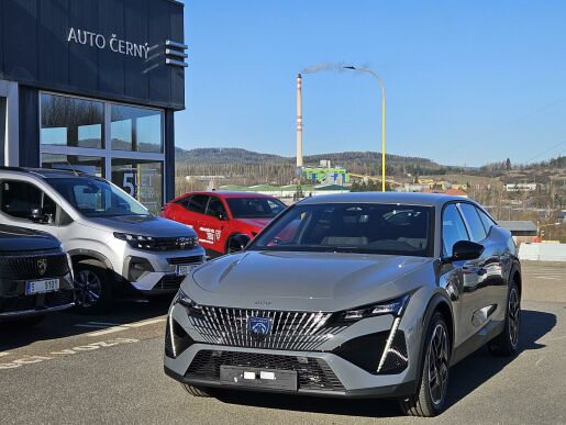 Peugeot 408 GT Hybrid 145 e-DCS6