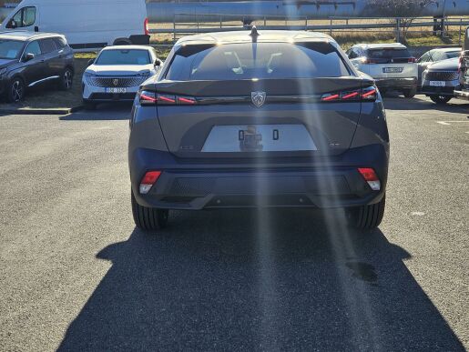 Peugeot 408 GT Hybrid 145 e-DCS6