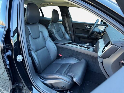 Volvo S60 B5 AWD ULTIMATE VENT B&W +KOLA