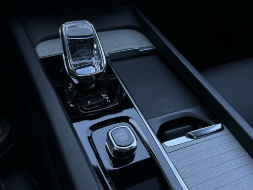 Volvo S60 B5 AWD ULTIMATE VENT B&W +KOLA