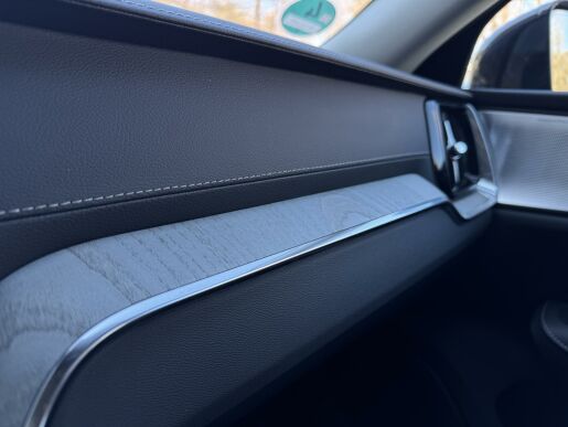 Volvo S60 B5 AWD ULTIMATE VENT B&W +KOLA