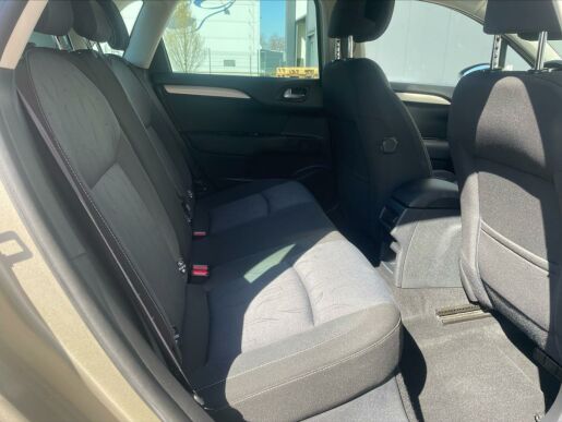 Citroën C4 1,6 VVti  CITROËN C4