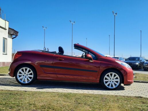 Peugeot 207 CC SPORT 1,6 THP 150k M5