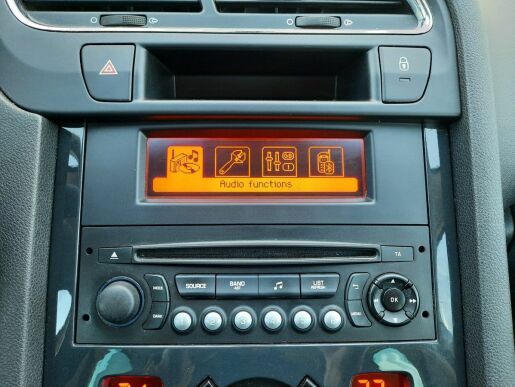 Peugeot 5008 ACTIVE 1,6 BHDI 120k M6