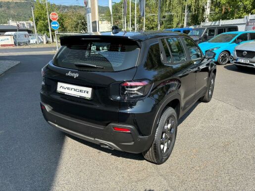 Jeep Avenger 1,2 T (100k) 6MT LONGITUDE
