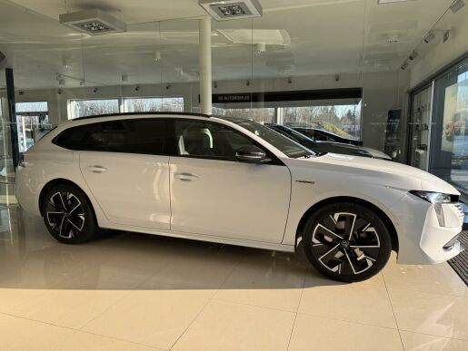 Peugeot 508 GT Pack 133 kW e-EAT8_KP