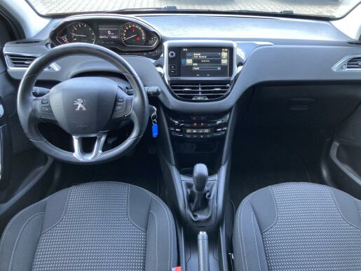 Peugeot 208 ALLURE 1.2 PureTech 60 kW