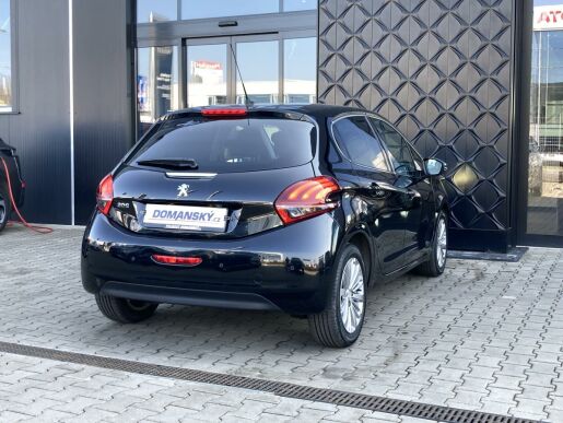 Peugeot 208 ALLURE 1.2 PureTech 60 kW