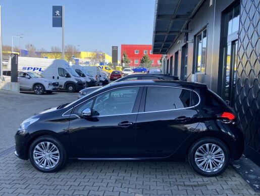 Peugeot 208 ALLURE 1.2 PureTech 60 kW