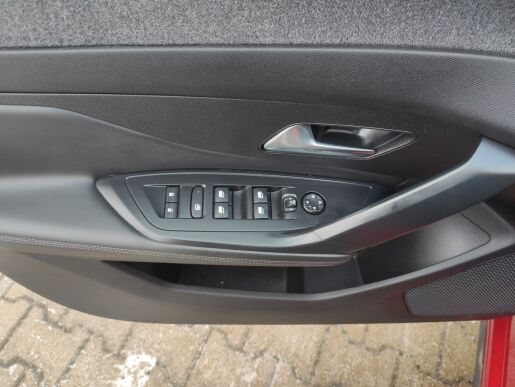 Peugeot 408 ALLURE PACK 1.2 130k AUT8 DPH