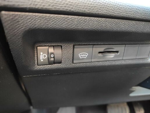 Peugeot 408 ALLURE PACK 1.2 130k AUT8 DPH